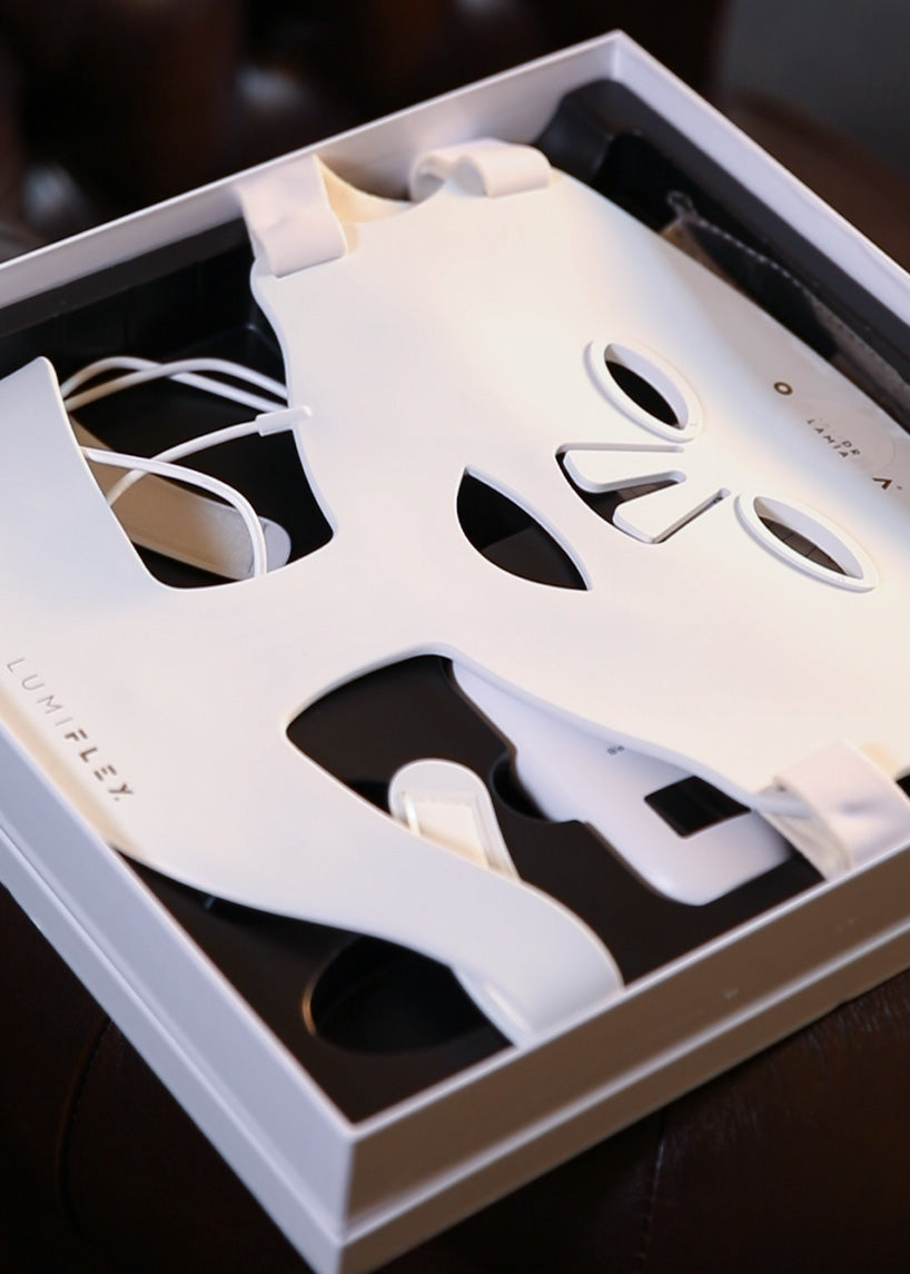 LED Light Therapy Face Mask